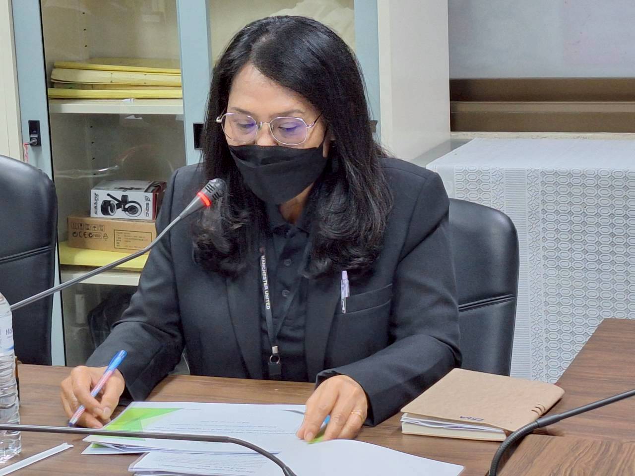 title - ผู้ตรวจราชการ ส.ป.ก. ประชุมตรวจราชการและติดตามความก้าวหน้าผลการดำเนินงานตามแผนการตรวจราชการของผู้ตรวจราชการสำนักงานการปฏิรูปที่ดินเพื่อเกษตรกรรม ประจำปีงบประมาณ พ.ศ. 2569 รอบที่ 1 เขตตรวจราชการที่ 12 จังหวัดมหาสารคาม 